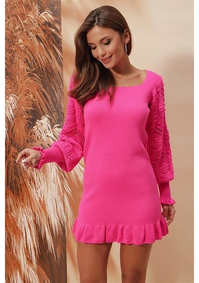 Aqe Fashion Kol Dantel Detaylı U Yaka Eteği Fırfırlı Fuşya Elbise Fuşya