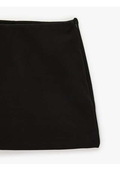 Koton Slim Fit Cep Detaylı Mini Şort Etek Siyah 7wak70011pw