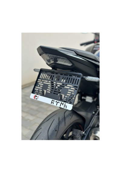 Türk Yazılı Motor Plaka Çerçevesi Göktürk Yazısı Kurt Figür 1 Adet Esnek Plakalık Motor Plakalık