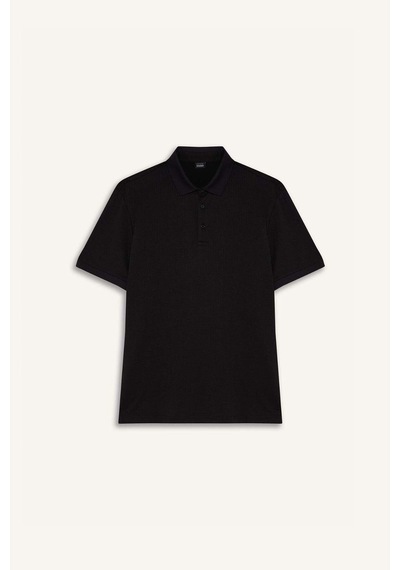 DeFacto Slim Fit Dar Kesim Polo Yaka Dokulu Kısa Kollu Krinkıl Siyah Tişört E1222AX25SMBK81