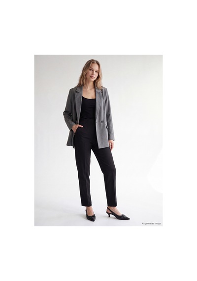 LC Waikiki Alıta Cıty Farkıyla Lcw Vision Gri Düz Standart & Regular Kadın Blazer Ceket Gri - 929243352 Gri LC Waikiki Alıta Cıty Farkıyla Lcw Vision Gri Düz Standart & Regular Kadın Blazer Ceket Gri - 929243352 Gri
