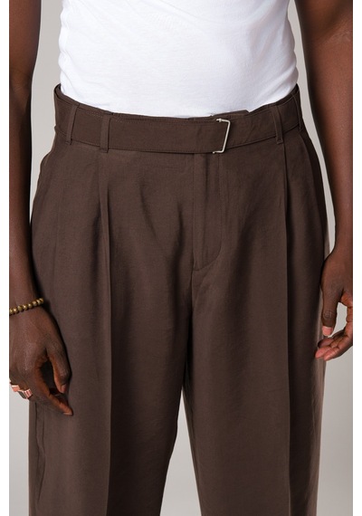 Akçaylar Çift Pileli Yazlık Modal Kumaş Beli Kemerli Geniş Paça Baggy Pantolon Kahverengi Akçaylar Çift Pileli Yazlık Modal Kumaş Beli Kemerli Geniş Paça Baggy Pantolon Kahverengi