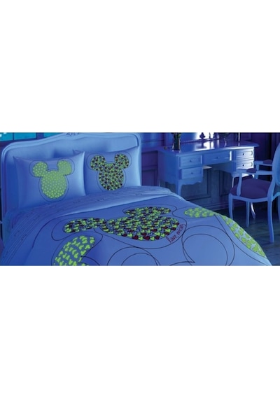 Taç Mickey Love Glow Lisanslı Çift Kişilik Nevresim Takımı Çok Renkli