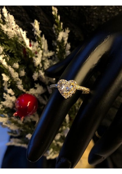 Vog Swarovski Taşlı Beyaz Kalpli 925 Ayar Gümüş Yüzük