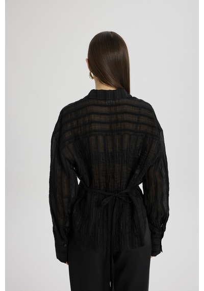 Mai Collection Mai Studios Co. Vesper Üçgen Kesim Bağlamalı Siyah Gömlek Siyah Mai Collection Mai Studios Co. Vesper Üçgen Kesim Bağlamalı Siyah Gömlek Siyah