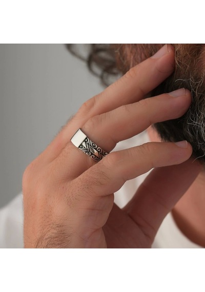 İpek Silver  925 Ayar Gümüş Motifli Üstü Kişiselleştirilebilir Erkek Yüzüğü Çok Renkli