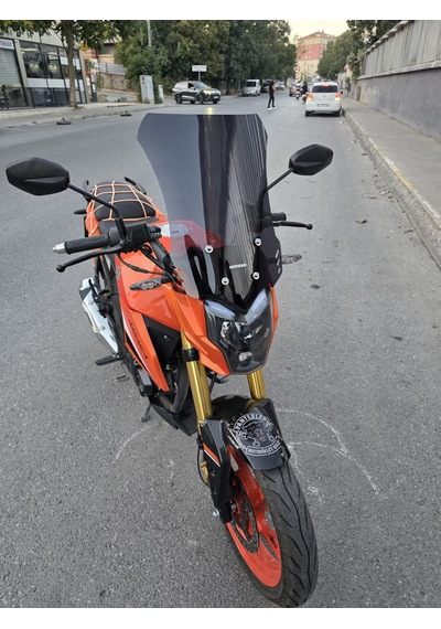 Motocam Arora Ars 200 Ön Cam 2022-2026 Model 46cm Siyah Renkli 4mm