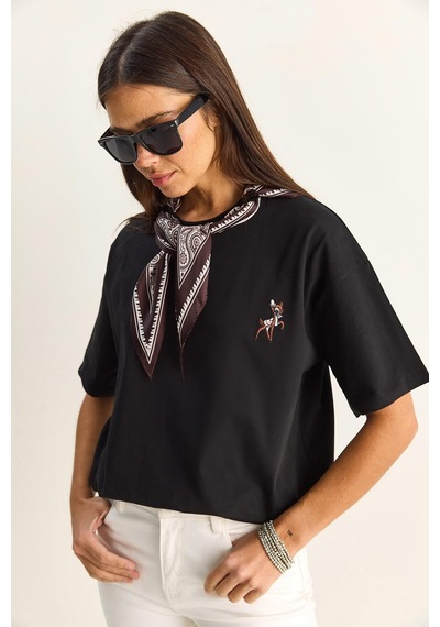 Shade Kadın Ceylan Nakışlı Fularlı Basic Salaş T-shirt 7517 60283977 - Siyah