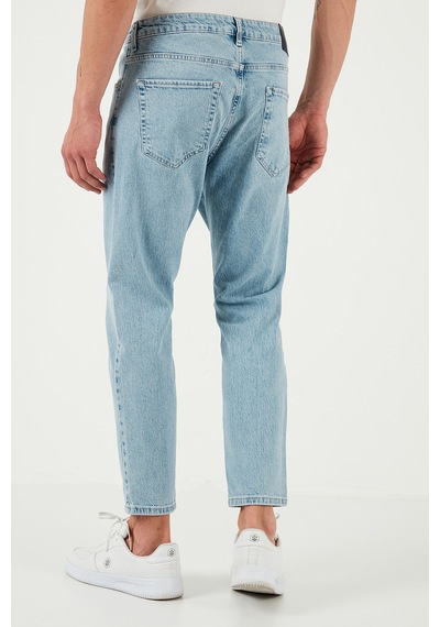 Buratti Streç Pamuklu Slim Fit Normal Bel Boru Paça Jeans Erkek Kot Pantolon 5900S601Milano Açık Mavi Buratti Streç Pamuklu Slim Fit Normal Bel Boru Paça Jeans Erkek Kot Pantolon 5900S601Milano Açık Mavi