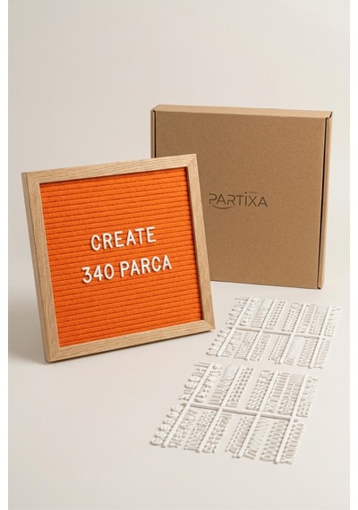 Ahşap Harfli Yazı Panosu 25,5x25,5 Cm Premium Gerçek Çam Çerçeve 340 Parça Harf Seti Standlı Duvara Asılabilir Keçe İçli 0
