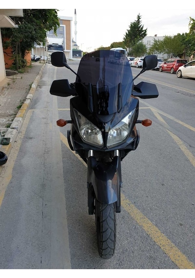 Motocam Suzuki V-strom Dl 650 Ön Cam 2004-2010 Model 45cm Siyah Renkli 4mm