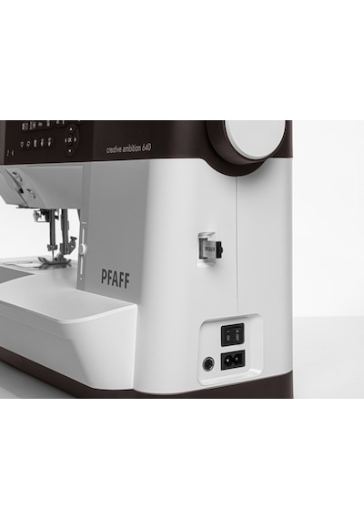 Pfaff Creatıve Ambıtıon 640