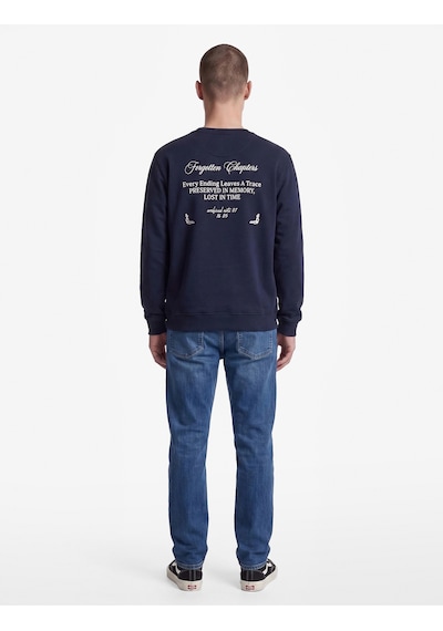 Koton Uzun Kollu Rahat Kalıp Üç İplik Şardonlu Pamuklu Bisiklet Yaka Arkası Baskılı Sweatshirt Lacivert 7wam70211mk Koton Uzun Kollu Rahat Kalıp Üç İplik Şardonlu Pamuklu Bisiklet Yaka Arkası Baskılı Sweatshirt Lacivert 7wam70211mk