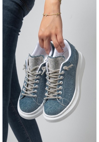 Erceka Taşlı Günlük Kullanıma Uygun Kadın Spor Ayakkabı Sneaker Bağcıklı Su Geçirmez Siyah-beyaz-mavi Taşlıkoyumavikot Erceka Taşlı Günlük Kullanıma Uygun Kadın Spor Ayakkabı Sneaker Bağcıklı Su Geçirmez Siyah-beyaz-mavi Taşlıkoyumavikot