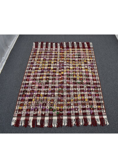 Zehra Abla Halı Antika El Dokuma Ekoseli Ender Boyutlu İşlemeli Sofra Tülü Yün Kilim 6248