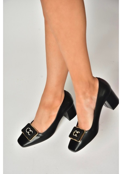 Fox Shoes U820068609 Siyah Kalın Topuklu Kadın Ayakkabı Siyah