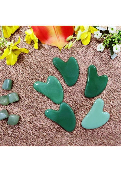 Büyük Gua Sha Kalp Doğal Yeşim Taşı Yüzü Kaldırmak, Şişkinliği Azaltmak Ve Sıkmak İçin