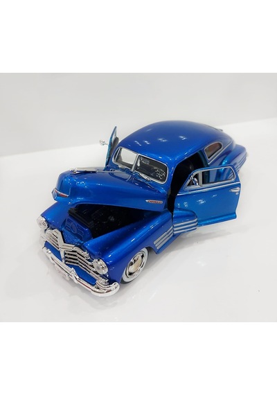 Vardem 1948 Chevy Aerosedan Fleetline Metal Araba