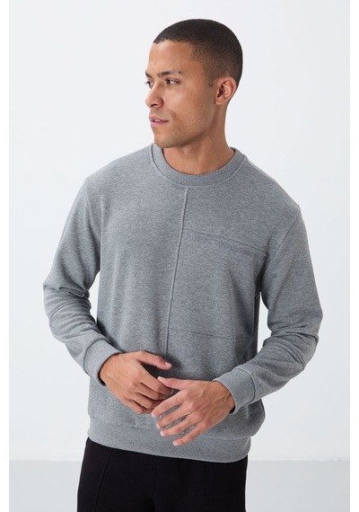 Tommy Life Gri Melanj Kompakt Pamuklu Kalın Pürüzsüz Dokulu O Yaka Standart Fit Erkek Sweatshirt -88405 GRİ MELANJ Tommy Life Gri Melanj Kompakt Pamuklu Kalın Pürüzsüz Dokulu O Yaka Standart Fit Erkek Sweatshirt -88405 GRİ MELANJ