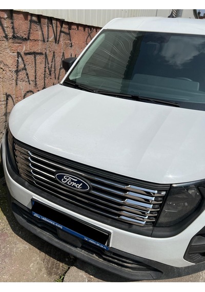 Ford Courier 2024+ Ön Panjur Kromu