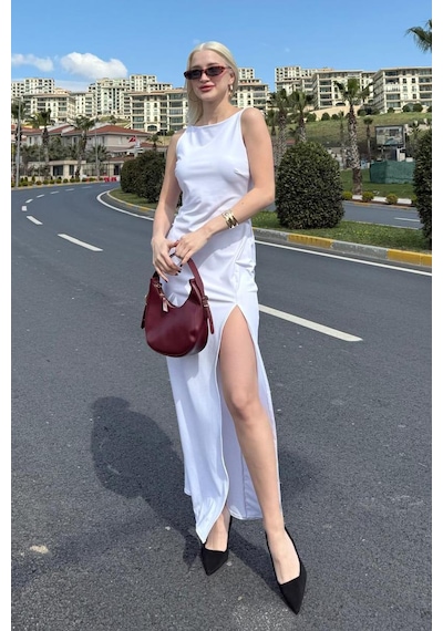 Madmext Beyaz Maxi Boy Yırtmaç Detaylı Kadın Elbise Mg2367 Beyaz