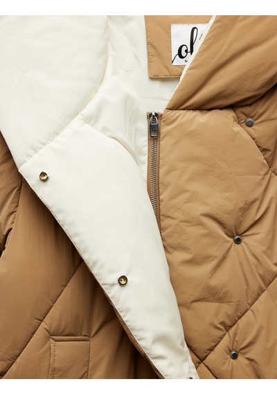 Koton Kapüşonlu Cep Detaylı Fermuarlı Çıtçıt Düğmeli Kapitone Oversize Anorak Bej 6wal00007ıw Ekru