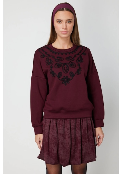 On Fashion Kadın Yakası İşlemeli Bordo Sweatshirt 66357 Bordo