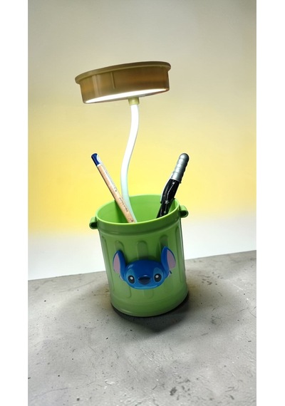 Stitch Hem Gece Lambası Hem Kalemlik Hediyelik Ürün Boyut:20 Cm Çok Renkli