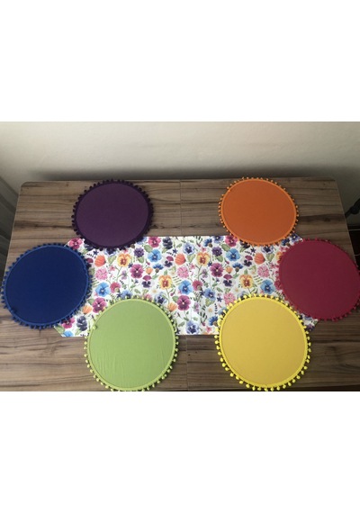 Çiçek Desenli Runner & Ponponlu Supla Çok Renkli
