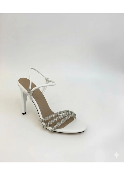 Mergenshoes K039 Beyaz Günlük 9 Cm Klasik Topuk Kadın Ayakkabı Beyaz