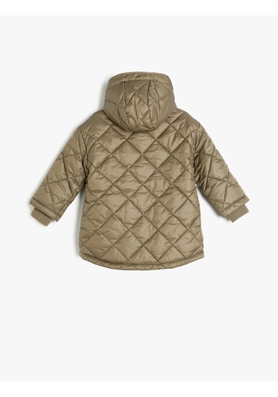 Koton Oversize Şişme Mont Kapşonlu Çıtçıt Detaylı Kapitone Haki 5wkg00028aw Haki Koton Oversize Şişme Mont Kapşonlu Çıtçıt Detaylı Kapitone Haki 5wkg00028aw Haki