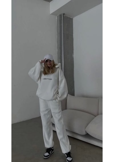 Defymoda Nakış İşlemeli Üç İplik Sweat Takım- Beyaz Beyaz