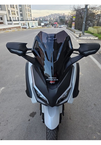 Motocam Honda Forza 250 Ön Cam 2018-2020 Model 43cm Siyah Renkli 4mm