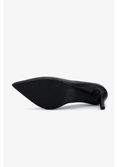 Valmenti Kadın Hakiki Deri Siyah Yılan Desen Stiletto Ayakkabı 1168 8152 Bn Ayk Sk25-26 Sıyah Yln Bsk Siyah Yılan Valmenti Kadın Hakiki Deri Siyah Yılan Desen Stiletto Ayakkabı 1168 8152 Bn Ayk Sk25-26 Sıyah Yln Bsk Siyah Yılan