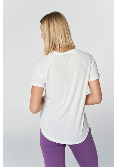Hummel T-mt Vanja Kadın Beyaz Bisiklet Yaka Tişört 911611-9001 Beyaz