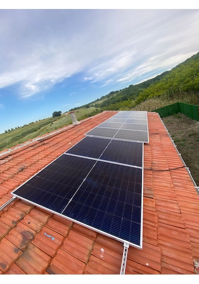 Türkiyede Sadece Bizde Tek Güneş Paneli İle Çalışan 80 Lt Termosifon