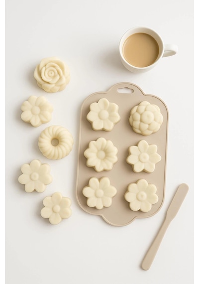 Silikon Kek Ve Çikolata Kalıbı 6 Lı Krem Renk Pasta Tatlı Muffin Kalıbı Çok Renkli