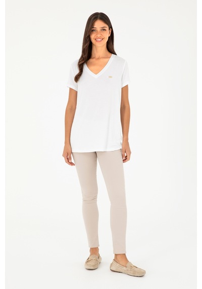 U.S. Polo Assn. Kadın Beyaz V Yaka Basic Tişört 50280019-VR013 U.S. Polo Assn. Kadın Beyaz V Yaka Basic Tişört 50280019-VR013