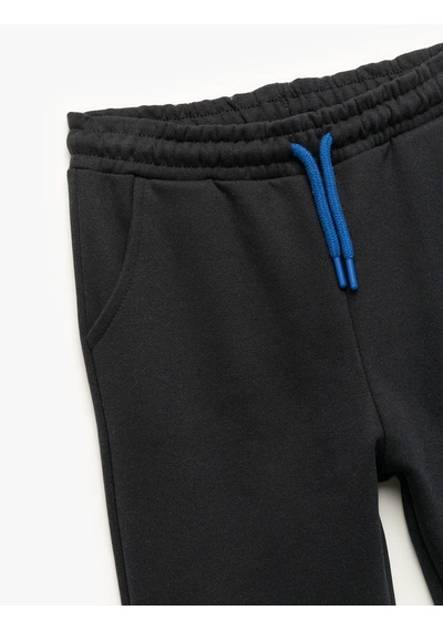 Koton Şardonlu Basic Jogger Lacivert Erkek Çocuk Eşofman Altı 6wkb40048tk Lacivert Koton Şardonlu Basic Jogger Lacivert Erkek Çocuk Eşofman Altı 6wkb40048tk Lacivert