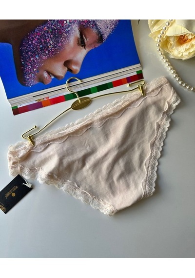 Arlet Kadın Pamuklu Rahat Günlük Kullanım Dantelli Slip/külot Li Krem