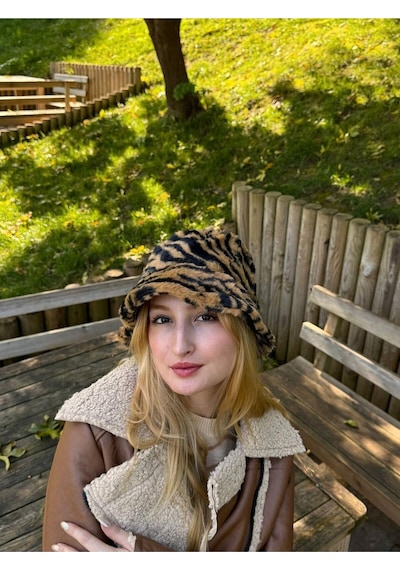 Kadın Zebra Desenli Peluş Kova Şapka - Unisex Siyah