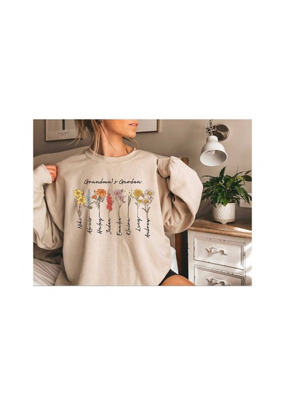 Herkesemoda Sıralı Çiçekler Baskılı 2 İplik Şardonlu Bisiklet Yaka Sweatshirt Bej