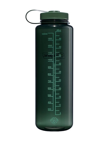 Nalgene Sustain Tritan Su Şişesi, Bpa Içermeyen Malzeme,%50 Plast Çok Renkli