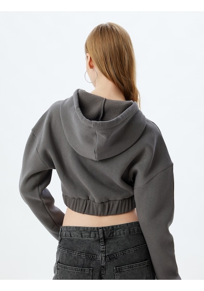 Koton Crop Sweatshirt Fermuarlı Kapüşonlu Korse Detaylı Baskılı Slim Fit Şardonlu Antrasit 5wal10124ık Antrasit Koton Crop Sweatshirt Fermuarlı Kapüşonlu Korse Detaylı Baskılı Slim Fit Şardonlu Antrasit 5wal10124ık Antrasit