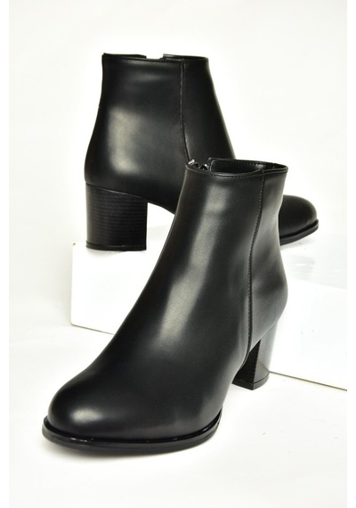 Fox Shoes T820180009 Siyah Kalın Topuklu Kadın Bot Siyah Fox Shoes T820180009 Siyah Kalın Topuklu Kadın Bot Siyah