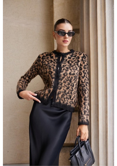 Askı Nişantaşı Bej-siyah Leopar Desenli Hırka Bej-siyah - 656635506 Bej-siyah - 656635506 Bej-siyah