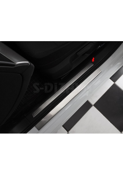 S-Dizayn Volkswagen Passat B8 Krom İç Kapı Eşiği 4 Parça 2015 Üzeri