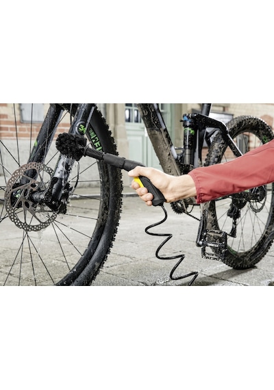 Karcher OC 3 Akülü Mobil Basınçlı Yıkama Makinesi + Bisiklet Temizleme Seti (1.680-017.0)