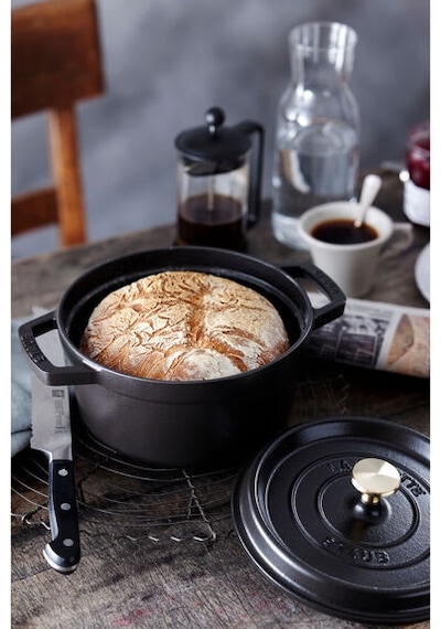 STAUB La Cocotte Derin Döküm Tencere 24 Cm Siyah