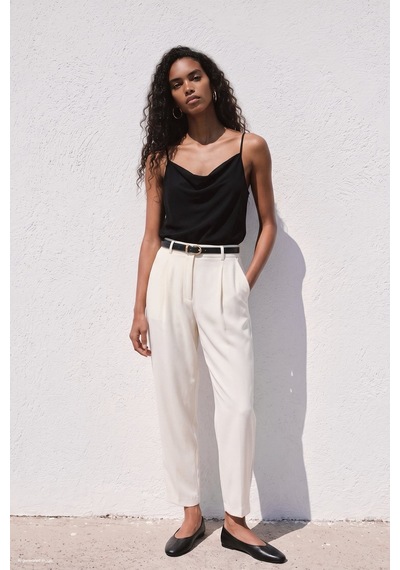 Sateen Askılı Degaje Yaka Bluz - Siyah-137661